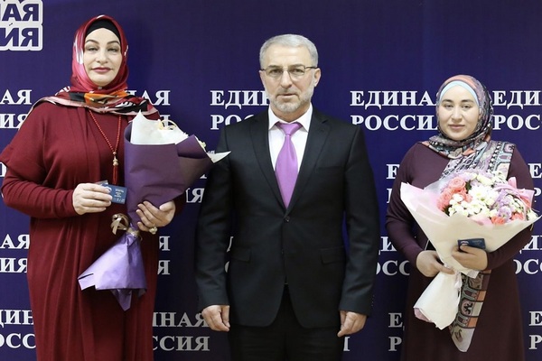 Макка Межиева вступила в «Единую Россию»