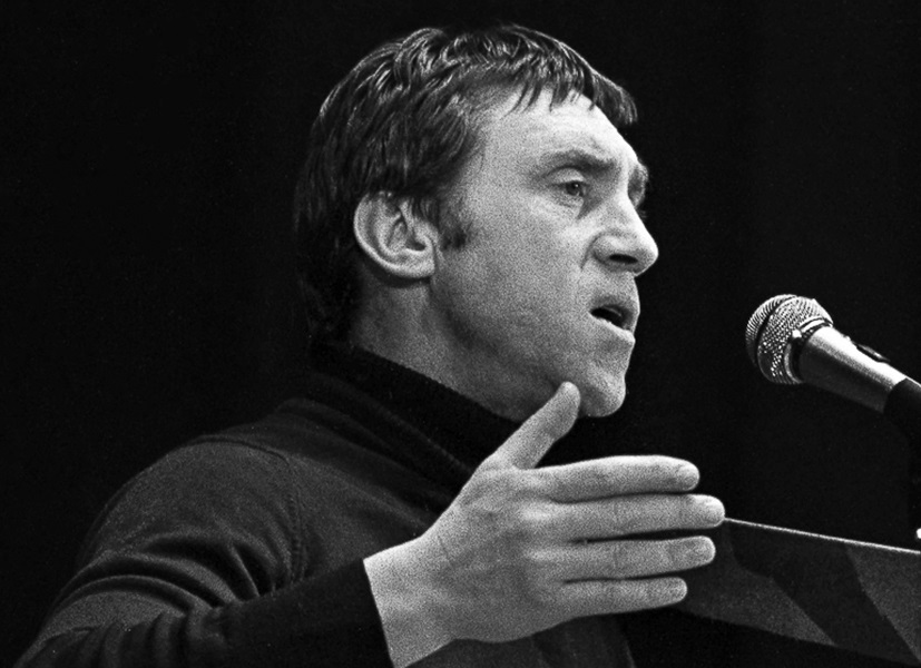 ВЛАДИМИР ВЫСОЦКИЙ БЫЛ СОГЛАСЕН СЫГРАТЬ ГАМЛЕТА НА ЧЕЧЕНСКОЙ СЦЕНЕ