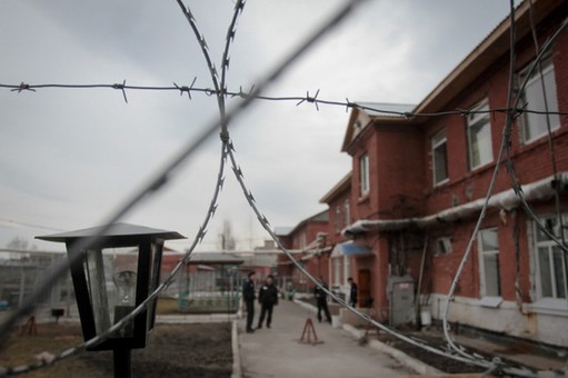 «ЕСЛИ В КОЛОНИЮ ПРИЕЗЖАЮТ ПРАВОЗАЩИТНИКИ, ТО ВСЕХ, КТО ЖАЛОВАЛСЯ, КУДА-ТО ПРЯЧУТ…»