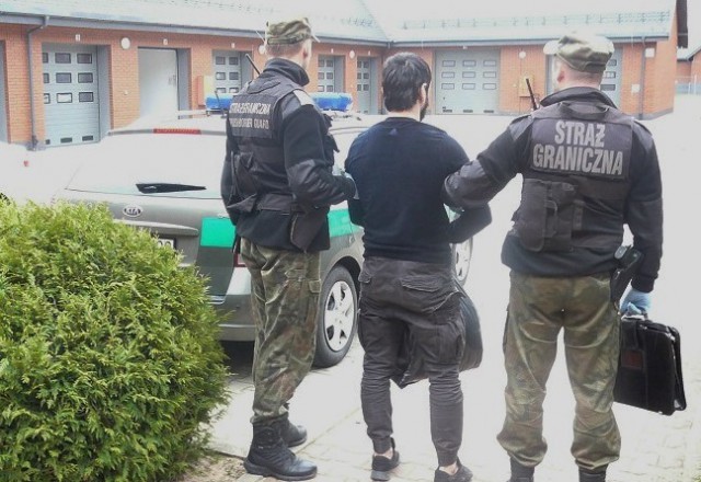 В ЕВРОСОЮЗ - ОБХОДНЫМИ ПУТЯМИ