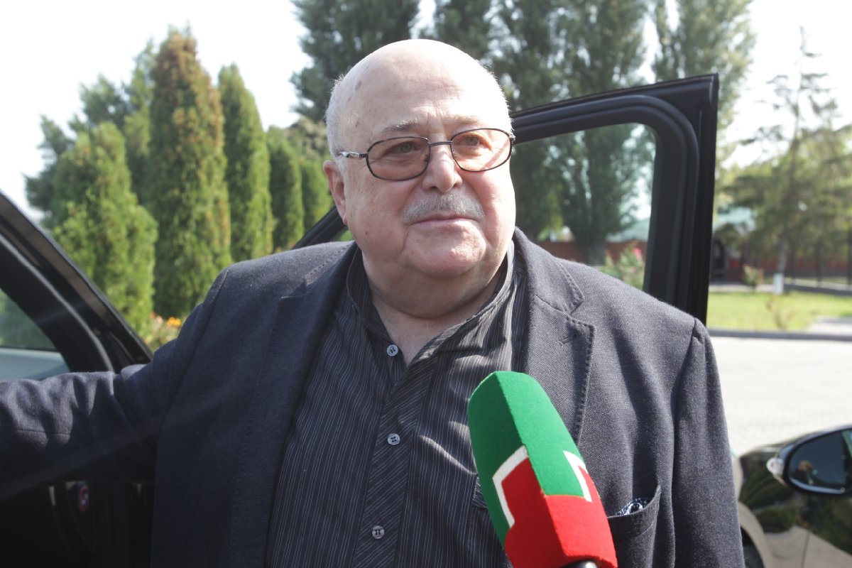АЛЕКСАНДР КАЛЯГИН: «В ГРОЗНОМ МЕНЯ ВОСХИТИЛО ВСЕ, ЧТО Я ВИДЕЛ»
