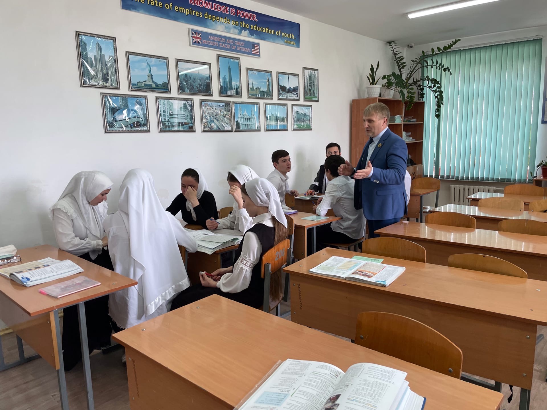 20.04.2022г., СОШ 1 г. Аргун, проект МАОО «Национальный Сове