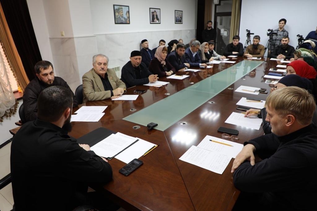 Министр ЧР по национальной политике, внешним связям, печати
