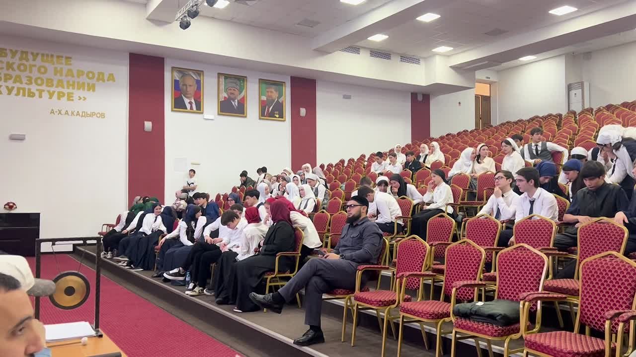 Уважаемые интеллектуалы!
