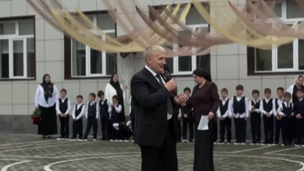 Для меня большая честь принять участие в торжественной линей